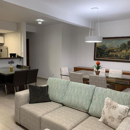 شقة Flat Em Pitangueiras - Sacada Gourmet, 3 Dorms, Limpeza Diaria E Serv De Praia غوارويا المظهر الخارجي الصورة