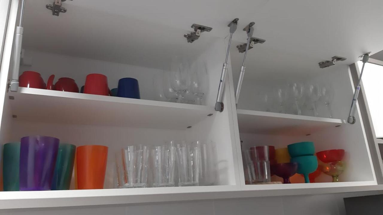 شقة Flat Em Pitangueiras - Sacada Gourmet, 3 Dorms, Limpeza Diaria E Serv De Praia غوارويا المظهر الخارجي الصورة